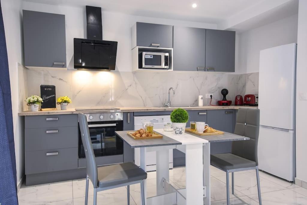 Appt P2 De 1 A 6 Pers A Rognac Appartement Buitenkant foto